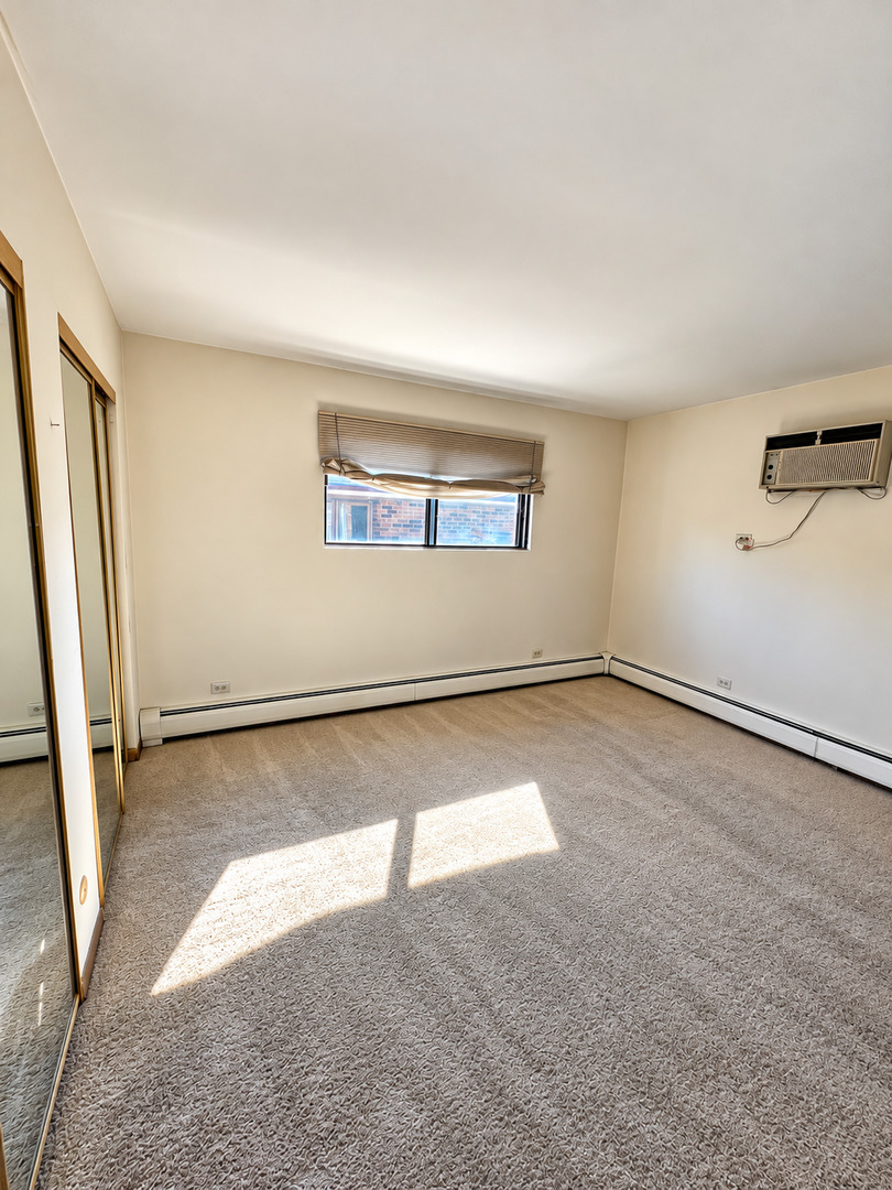 6119 Marshall Avenue, Unit 3E Chicago Ridge, IL 60415 - Photo 6 of 11 Gallery Image 6