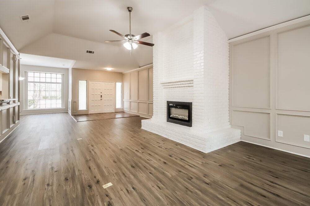 18 Laguna Road Montgomery, TX 77356 - Photo 4 of 16