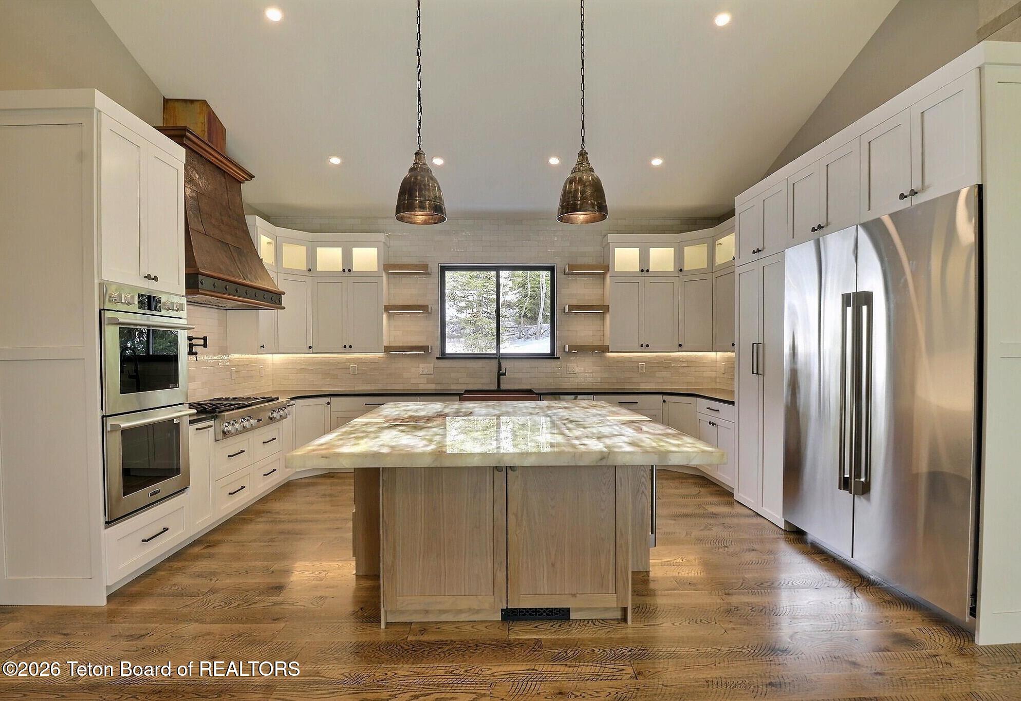 5727 Forest Ridge Road Victor, ID 83455 - Photo 15 of 56 Kitchen 4