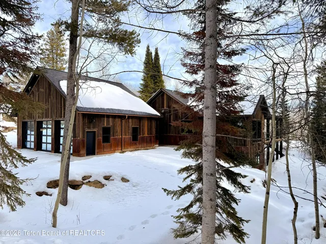 $3,450,000 | 5727 Forest Ridge Road, Victor, ID 83455