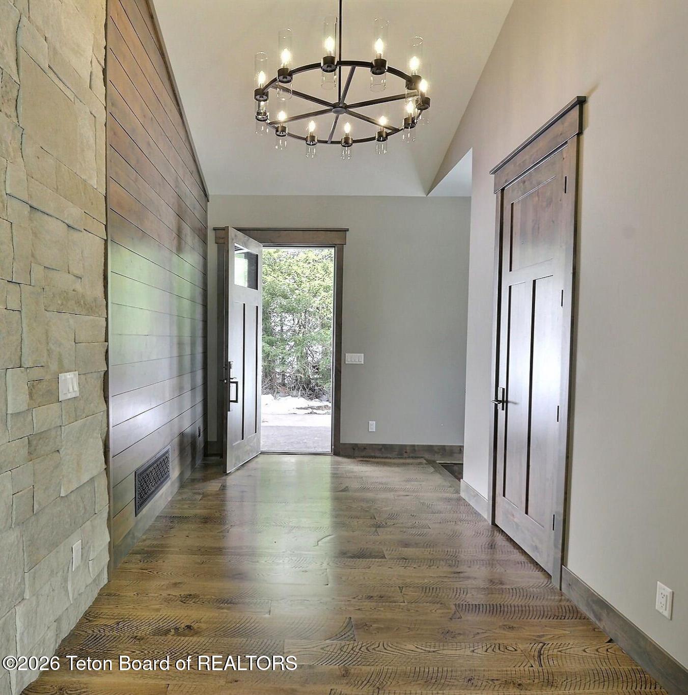 5727 Forest Ridge Road Victor, ID 83455 - Photo 6 of 56 Front Entrry