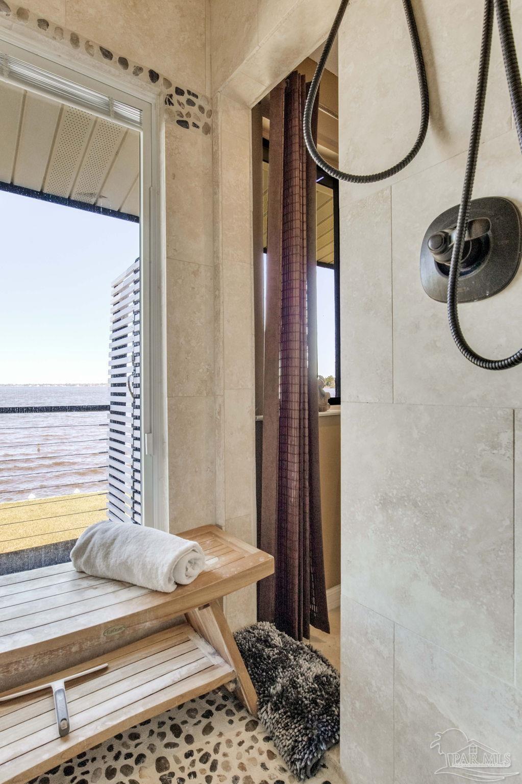 4552 Bayside Drive Milton, FL 32583 - Photo 31 of 71