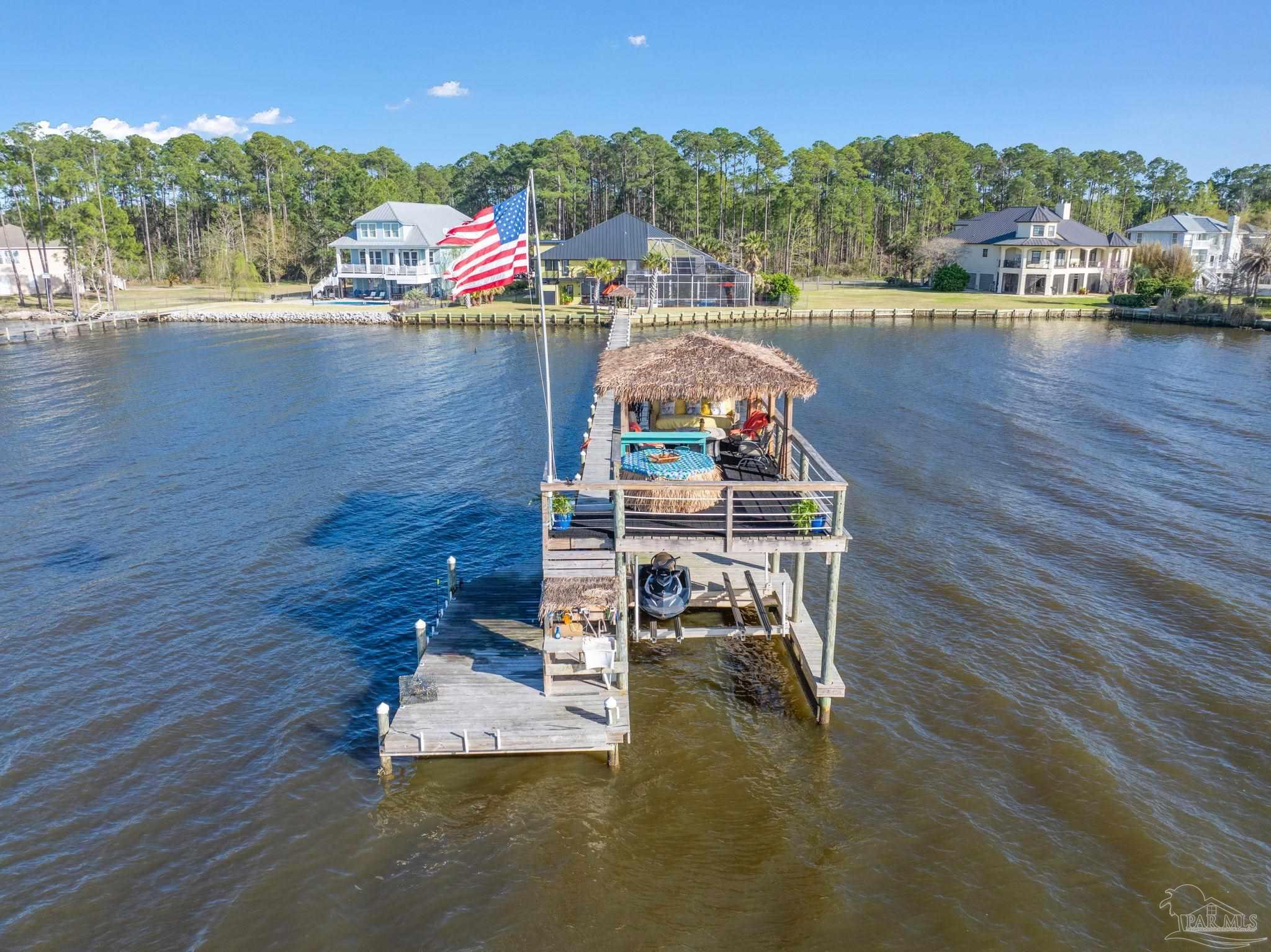 4552 Bayside Drive Milton, FL 32583 - Photo 6 of 71