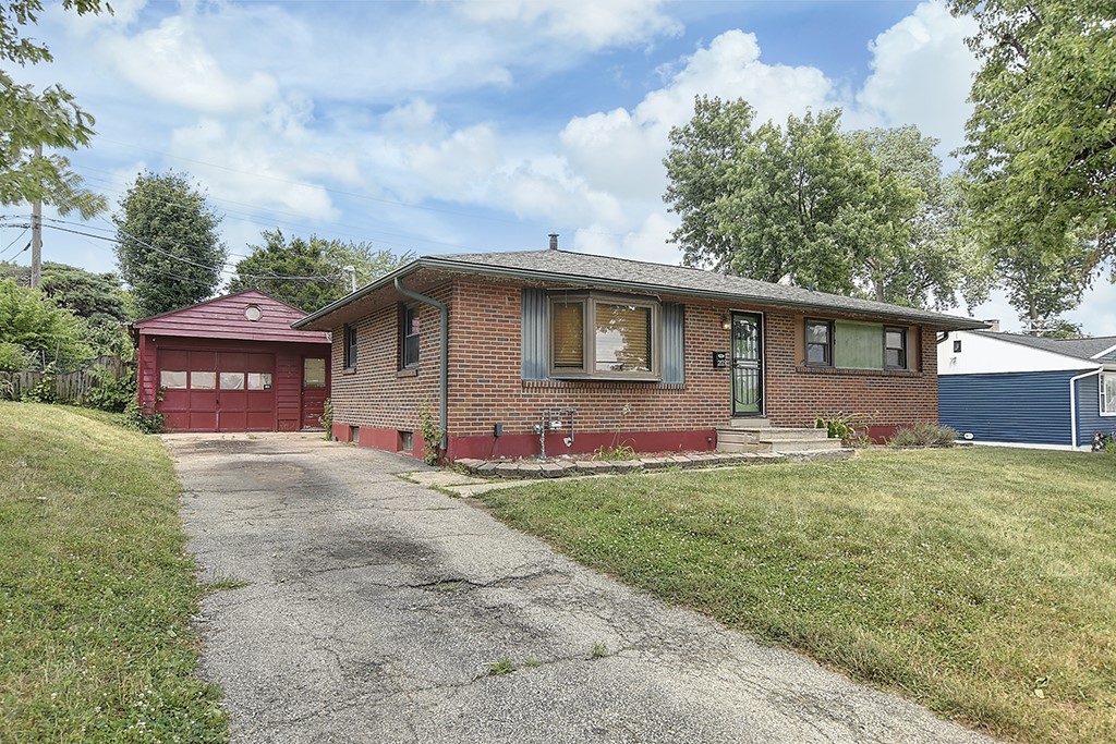 2123 Neff Road Dayton, OH 45414 - Photo 3 of 29