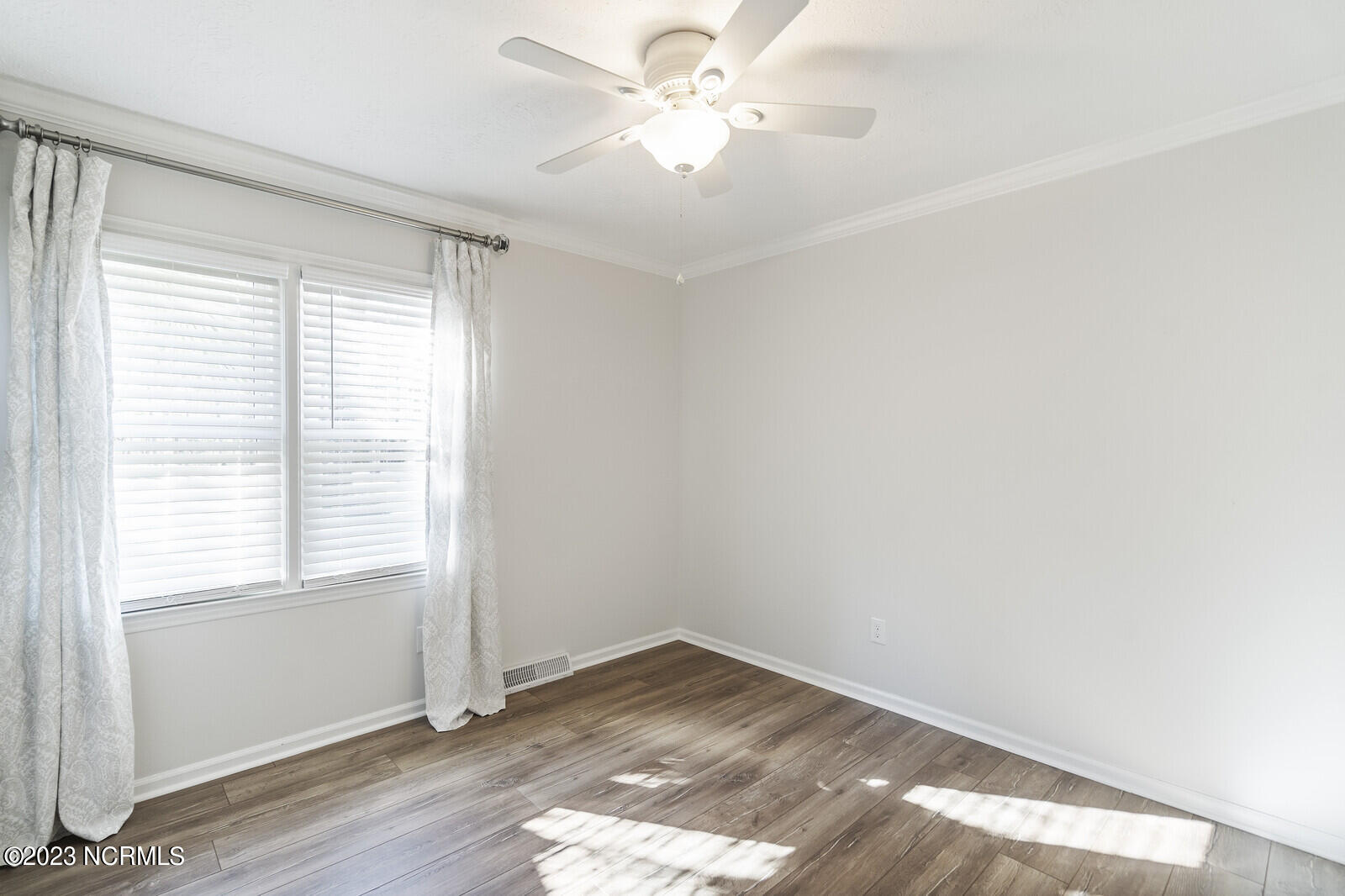 617 Porters Neck Road Wilmington, NC 28411 - Photo 24 of 47 48_DSC02502_mls