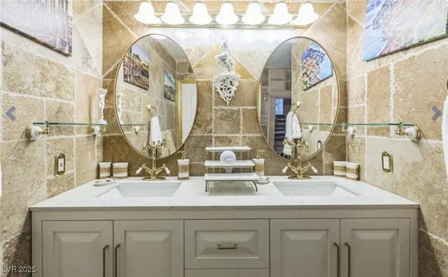 $5,000 | 4381 Flagship Court, Las Vegas, NV 89121