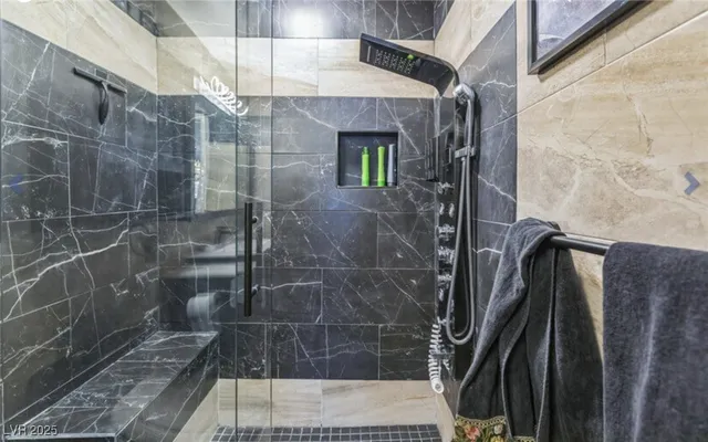 $5,000 | 4381 Flagship Court, Las Vegas, NV 89121