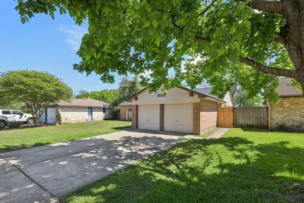 $269,999 | 13419 Montaigne Drive, Houston, TX 77065