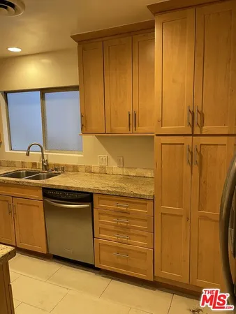 $3,600 | 9930 Durant Drive, Unit 4, Beverly Hills, CA 90212