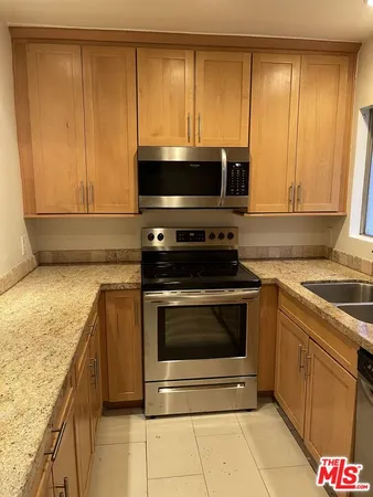 $3,600 | 9930 Durant Drive, Unit 4, Beverly Hills, CA 90212