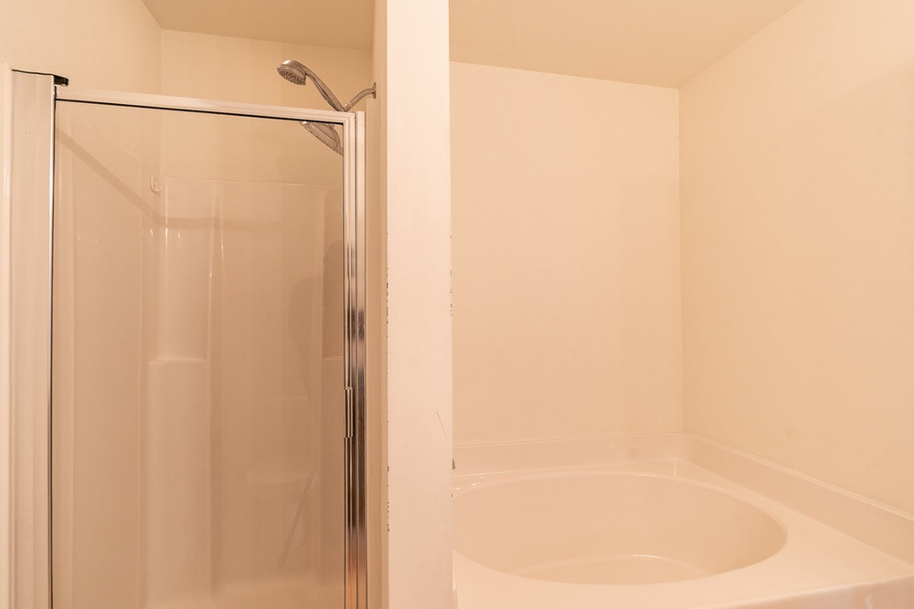 4009 Springfield Creek Drive Raleigh, NC 27616 - Photo 21 of 30 Primary Bathroom
