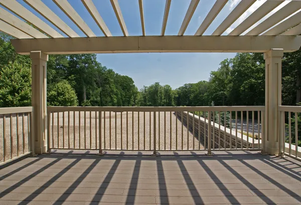 $3,200 | 425 Benjamin Drive, Unit 209, Vernon Hills, IL 60061