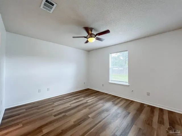 $1,700 | 10548 Wilderness Lane, Pensacola, FL 32534