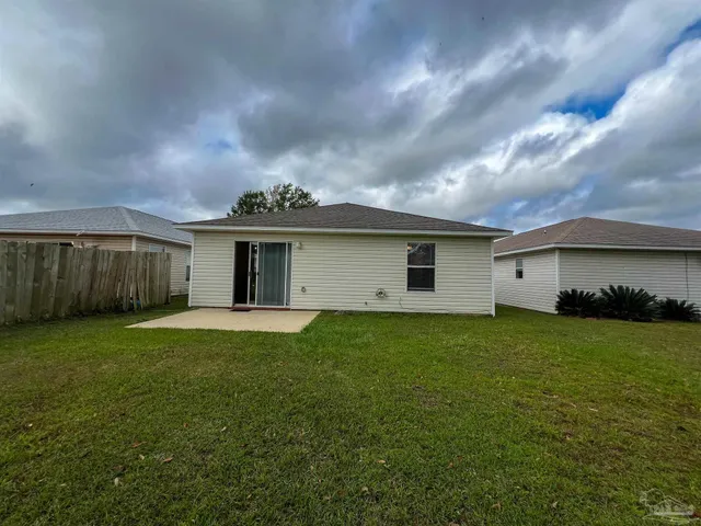 $1,700 | 10548 Wilderness Lane, Pensacola, FL 32534
