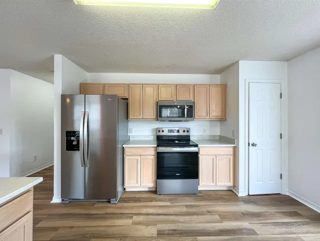 $1,700 | 10548 Wilderness Lane, Pensacola, FL 32534