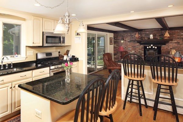 13 Buttonwood Road Marshfield, MA 02050 - Photo 11 of 22 Gallery Image 11