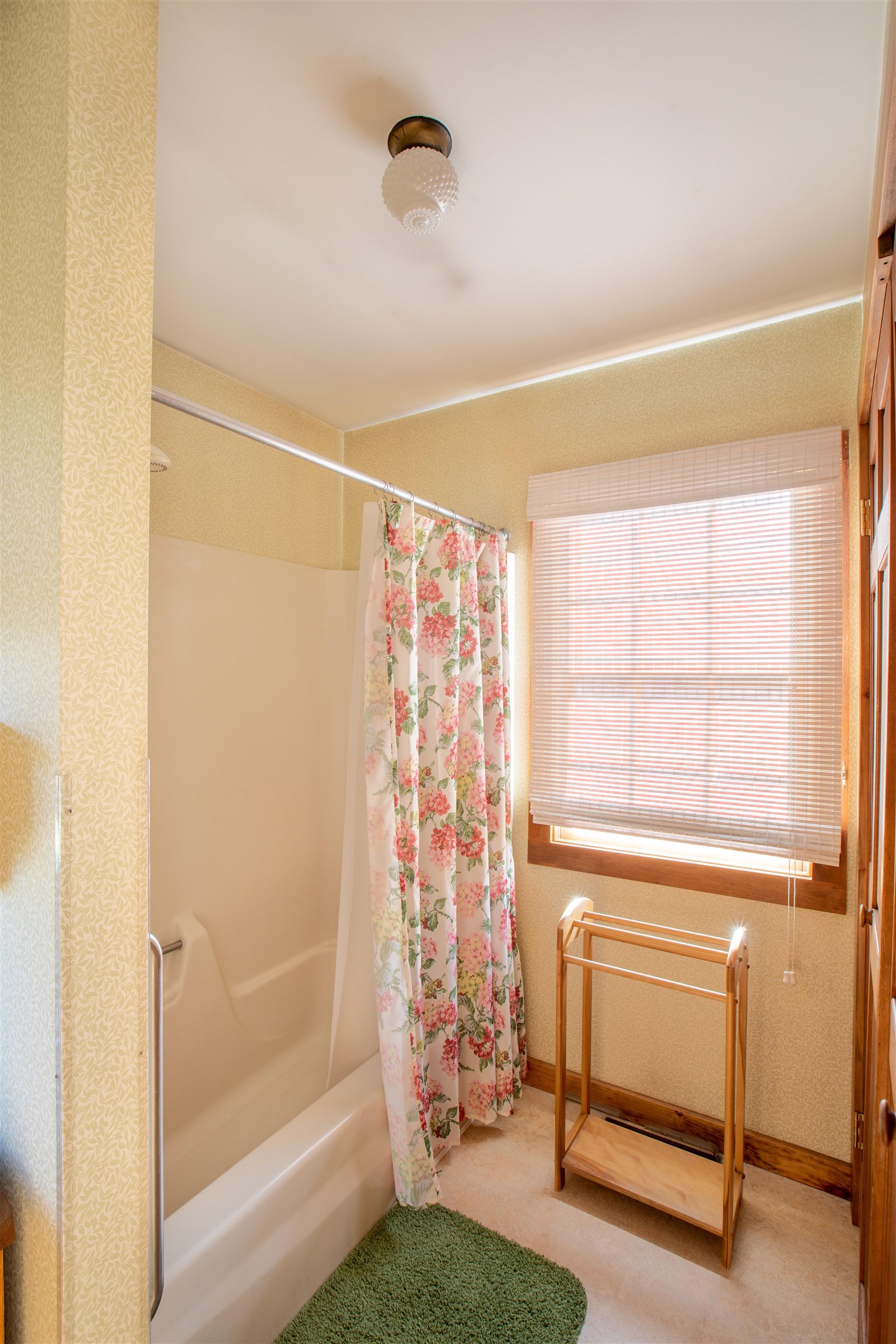 396 Prindle Road Charlotte, VT 05445 - Photo 14 of 27