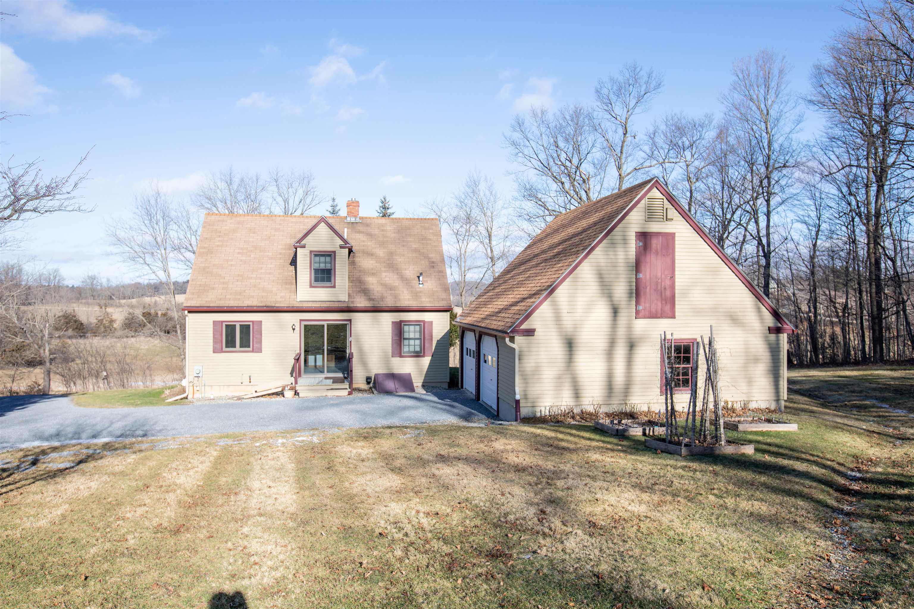 396 Prindle Road Charlotte, VT 05445 - Photo 4 of 27