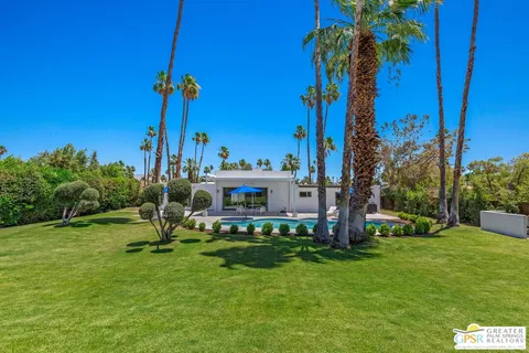 $1,095,000 | 541 North Cantera Circle, Palm Springs, CA 92262