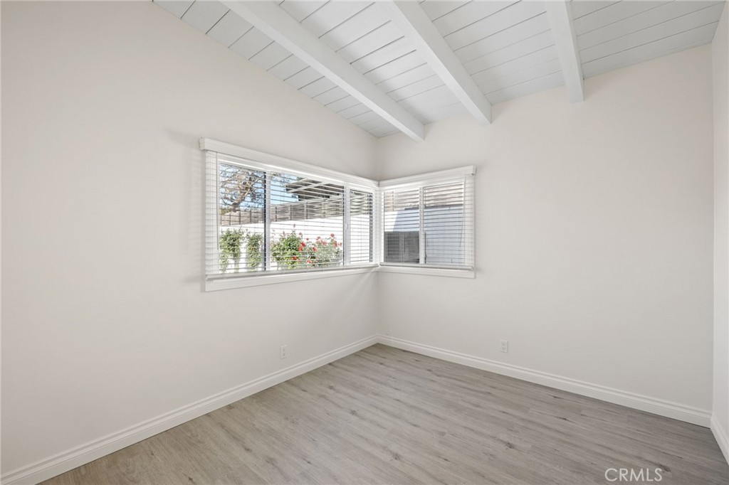 3516 Elm Avenue Manhattan Beach, CA 90266 - Photo 11 of 17 Bedroom 2