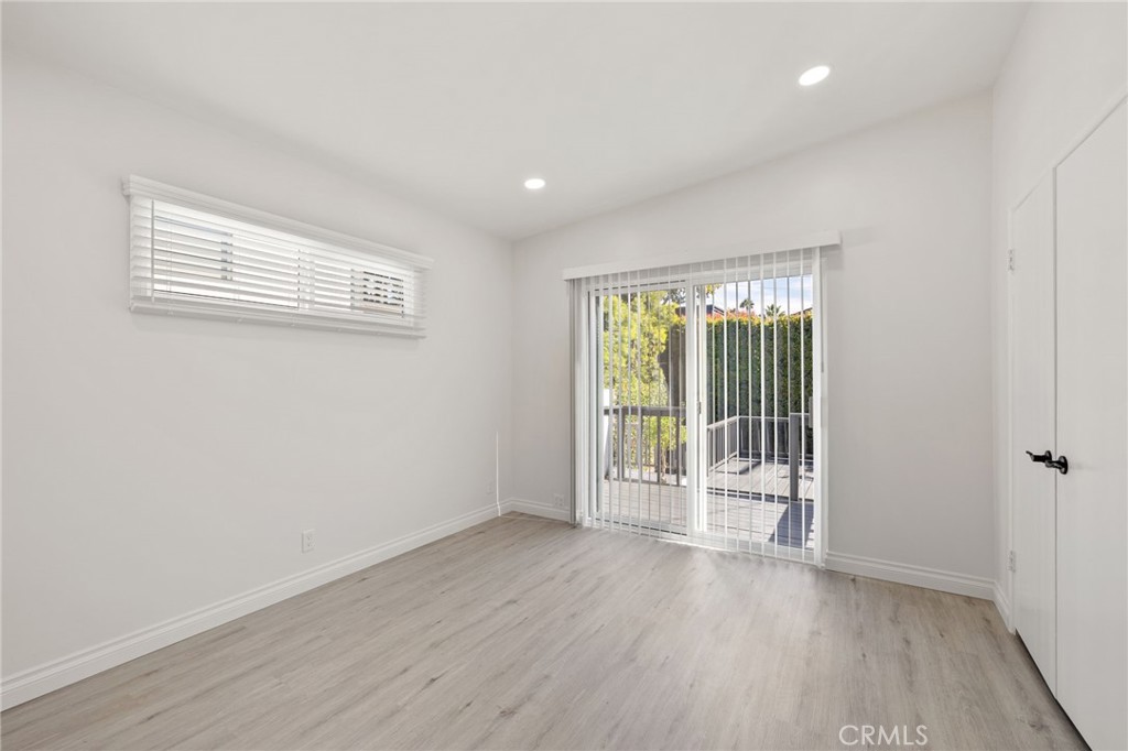 3516 Elm Avenue Manhattan Beach, CA 90266 - Photo 12 of 17 Bedroom 3