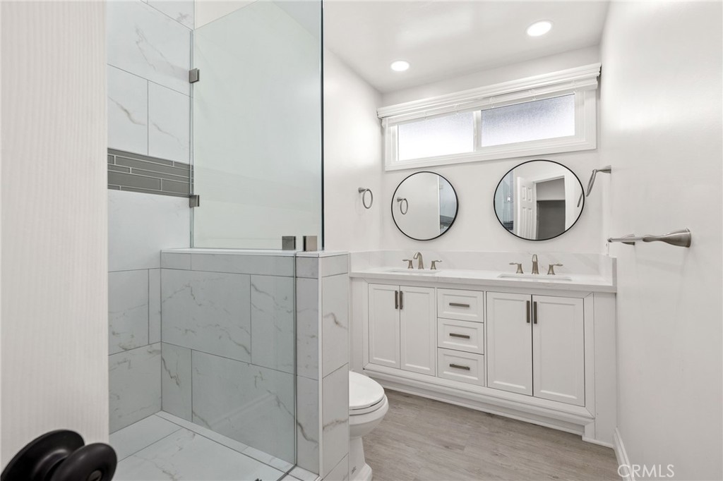 3516 Elm Avenue Manhattan Beach, CA 90266 - Photo 10 of 17 Double Sinks part of Bathroom in Hallway