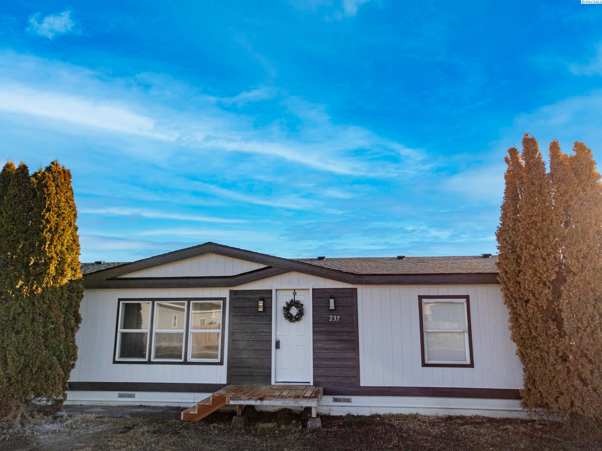 200802 East Game Farm Road, Unit 237 Kennewick, WA 99337 - Photo 2 of 17 Gallery Image 2