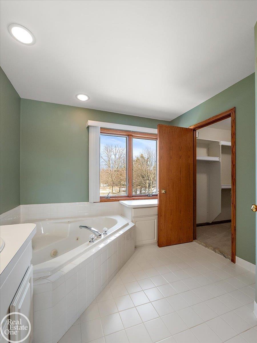 7487 Shea Road Marine City, MI 48039 - Photo 40 of 76 50166003-8b102296-44cc-463c-b19e-5f59e4a54317.JPG