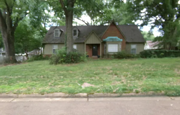 $329,900 | 7685 McHenry Circle East, Germantown, TN 38138