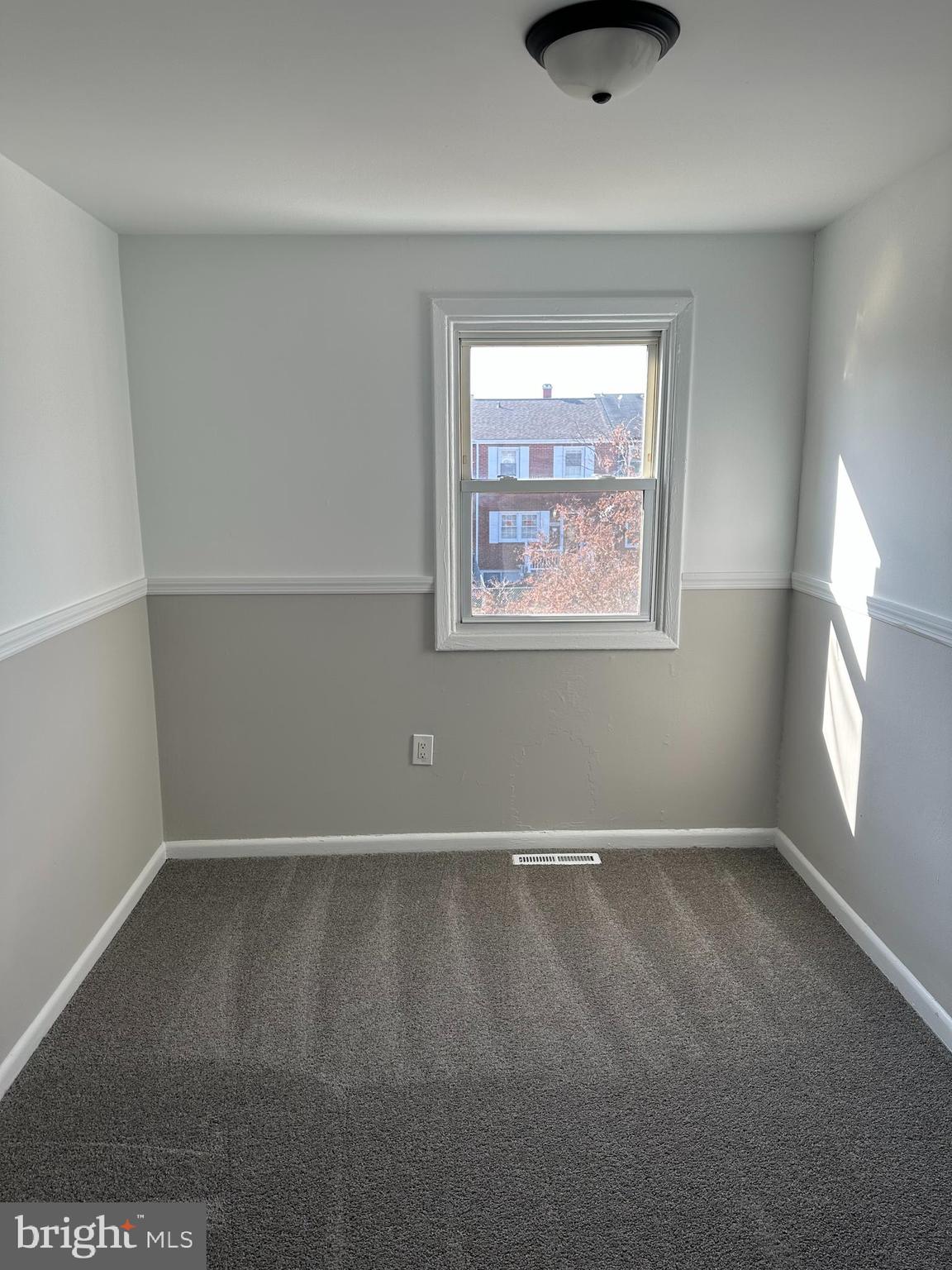 8192 Mid Haven Road Dundalk, MD 21222 - Photo 13 of 16