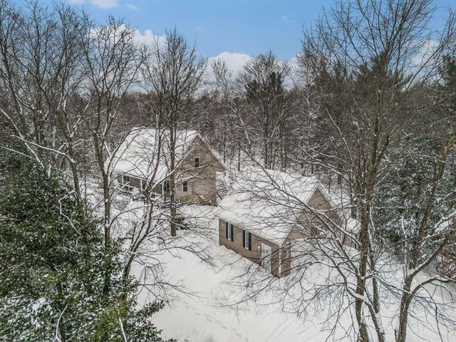 $444,900 | 3553 Duck Lake Road, Whitehall, MI 49461