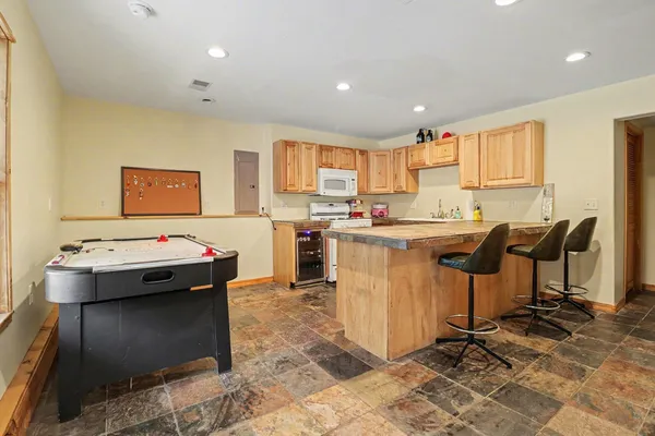 $434,900 | 3553 Duck Lake Road, Whitehall, MI 49461