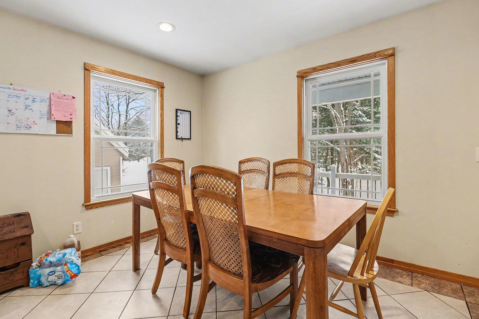 3553 Duck Lake Road Whitehall, MI 49461 - Photo 8 of 31 Dining