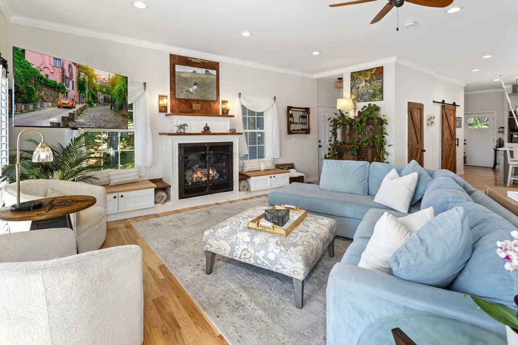 7 Grace Street Chelmsford, MA 01863 - Photo 11 of 39