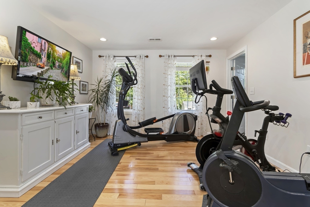 7 Grace Street Chelmsford, MA 01863 - Photo 28 of 39