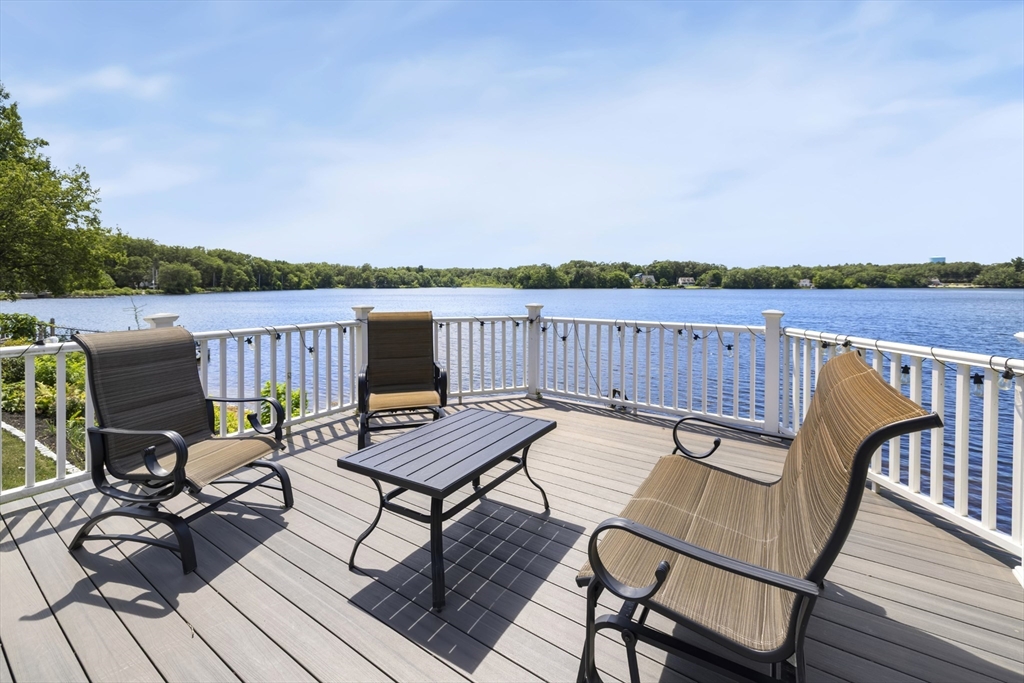 7 Grace Street Chelmsford, MA 01863 - Photo 4 of 39