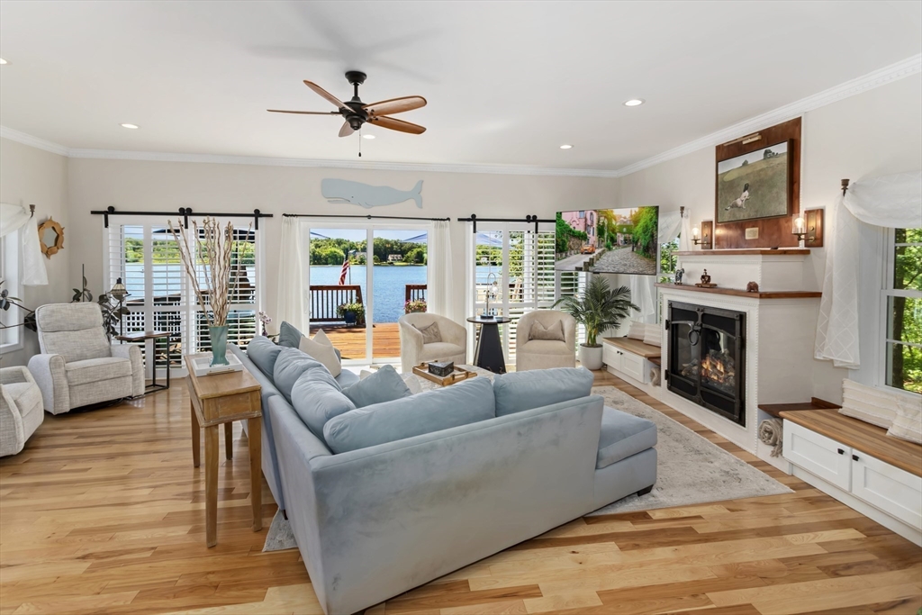 7 Grace Street Chelmsford, MA 01863 - Photo 9 of 39