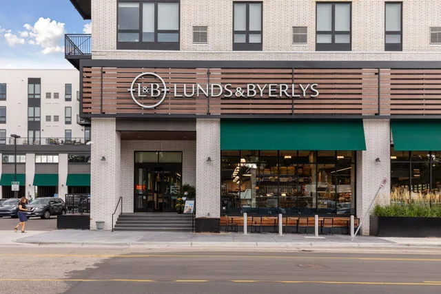 $775,000 | 3520 27th Avenue South, Minneapolis, MN 55406