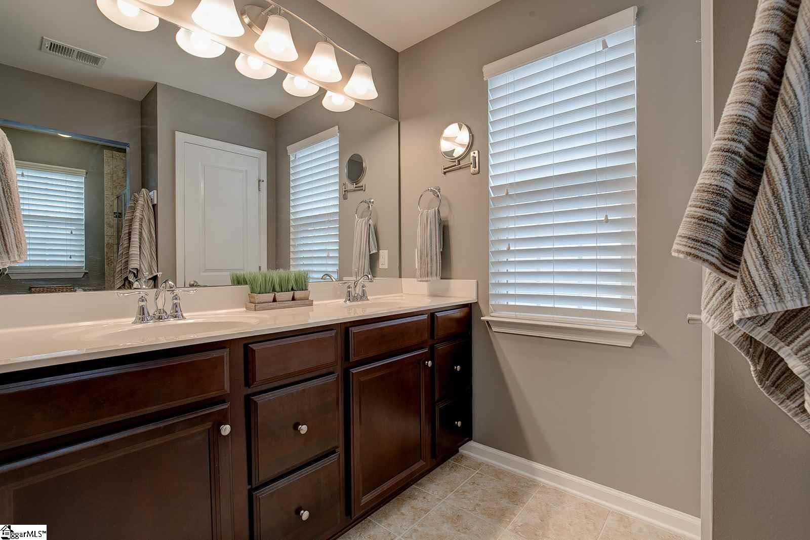 437 Christiane Way Greenville, SC 29607 - Photo 25 of 36 Gallery Image 25