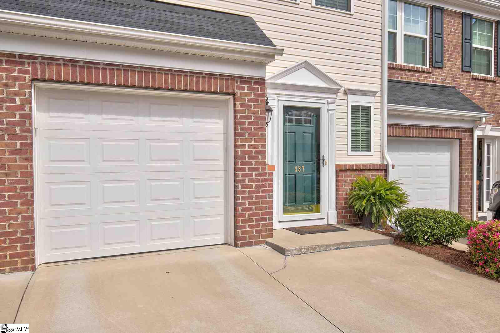 437 Christiane Way Greenville, SC 29607 - Photo 6 of 36 Gallery Image 6