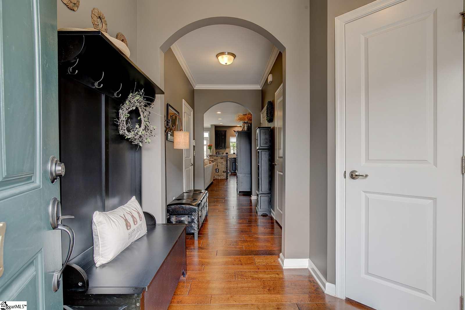 437 Christiane Way Greenville, SC 29607 - Photo 8 of 36 Gallery Image 8