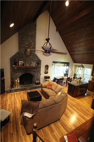 6188 Highway 161 Springfield, TN 37172 - Photo 2 of 14 Check out the beautiful tongue & groove vaulted ceiling!