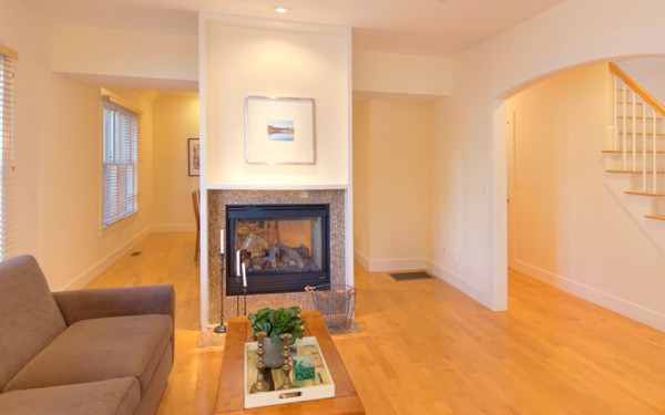 16 Durham Street, Unit 16 Somerville, MA 02143 - Photo 11 of 24
