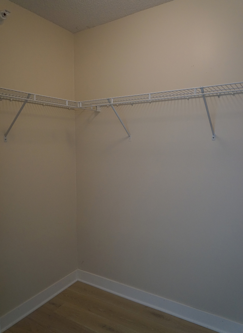 2 East Erie Street, Unit 3207 Chicago, IL 60611 - Photo 14 of 22