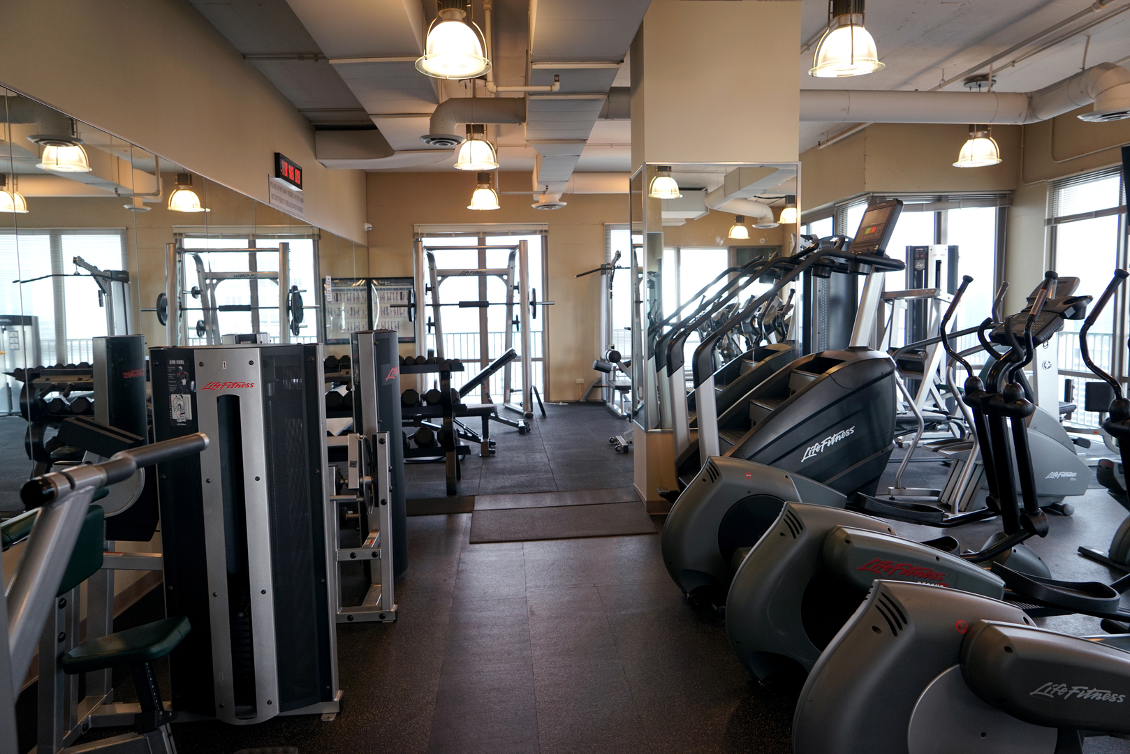 2 East Erie Street, Unit 3207 Chicago, IL 60611 - Photo 17 of 22