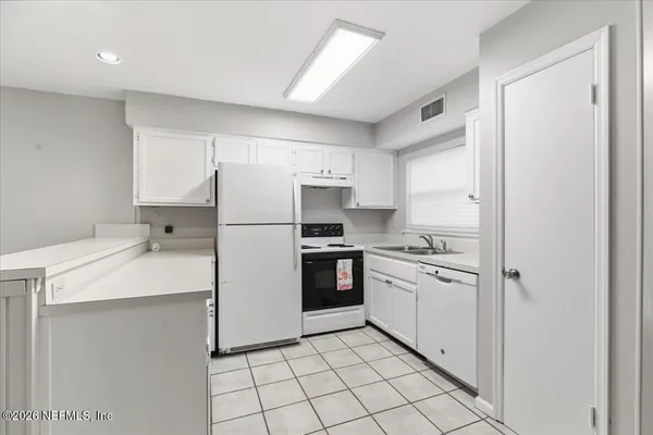 $872,000 | 154 Pine Street, Atlantic Beach, FL 32233
