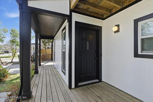 $872,000 | 154 Pine Street, Atlantic Beach, FL 32233
