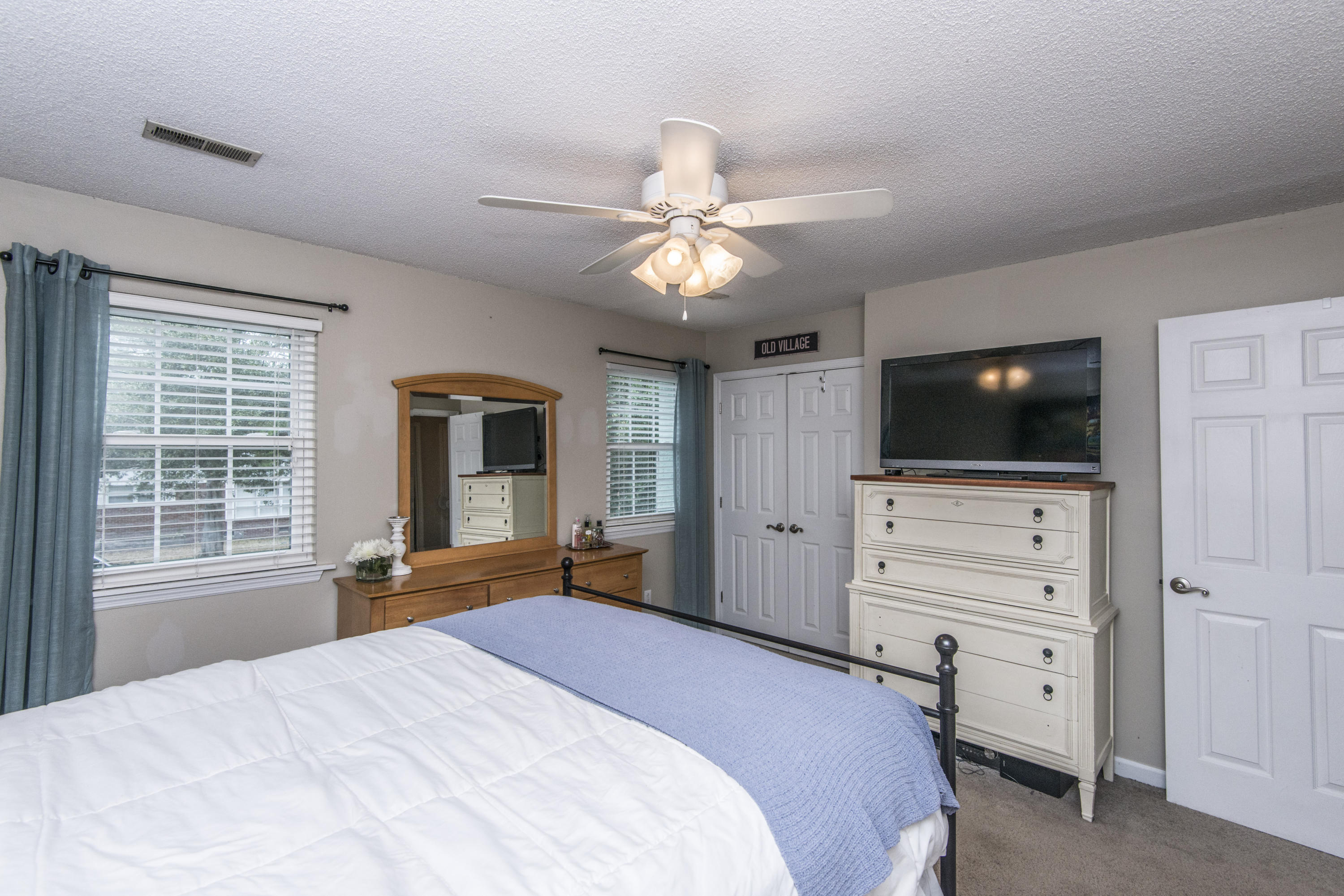 789 Center Street Mount Pleasant, SC 29464 - Photo 9 of 22 _DSC1125