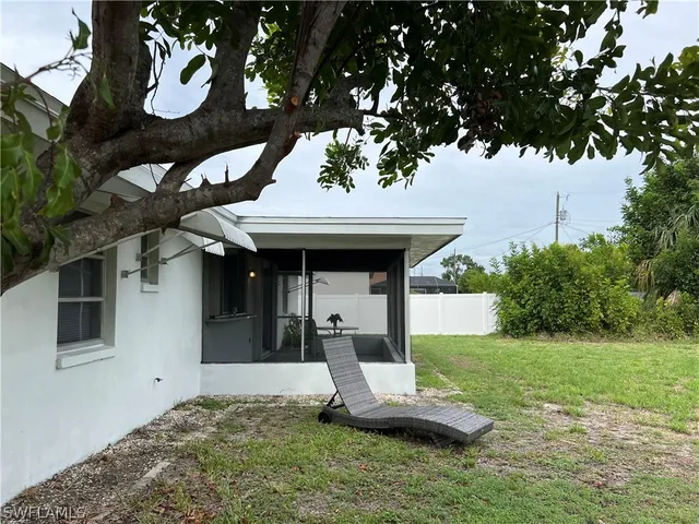 $275,000 | 326 Southeast 47th Street, Cape Coral, FL 33904