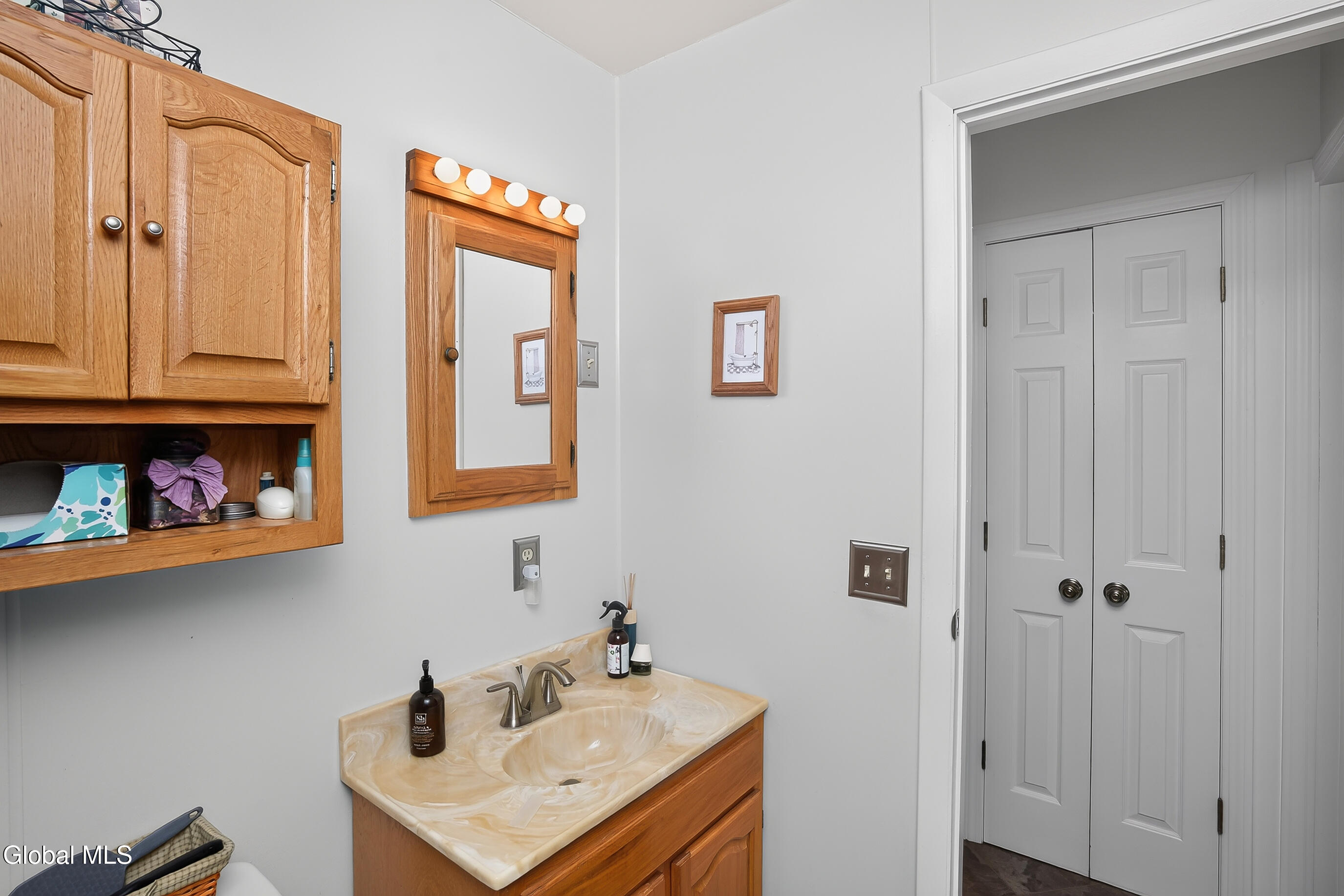 274 Golf Course Road Warrensburg, NY 12885 - Photo 37 of 64 091-274-Golf-Course-Road-Warrensburg-NY-